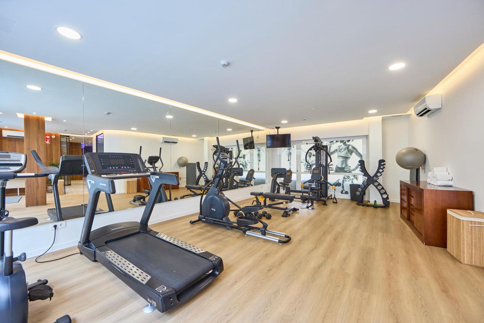 Tomir Portals Suites - Adults Only Portals Nous  Luaran gambar